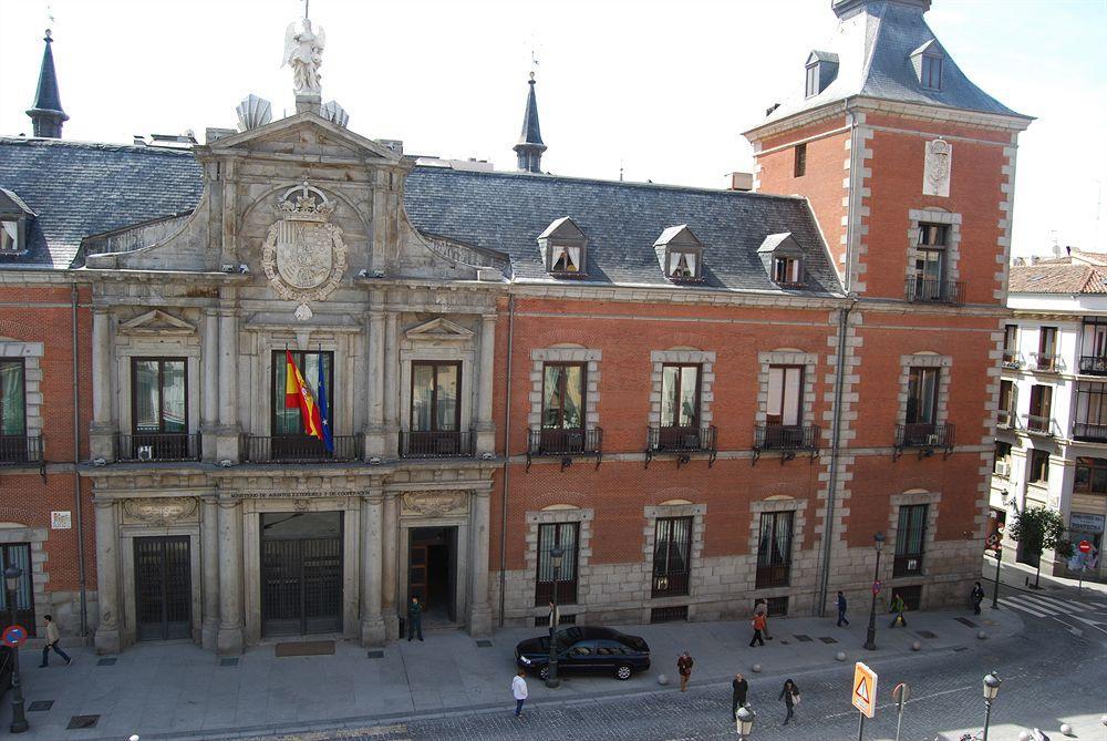 Hostal La Perla Asturiana Madrid Exterior photo