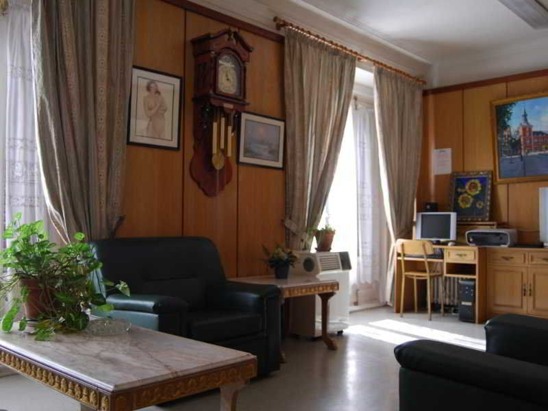 Hostal La Perla Asturiana Madrid Exterior photo