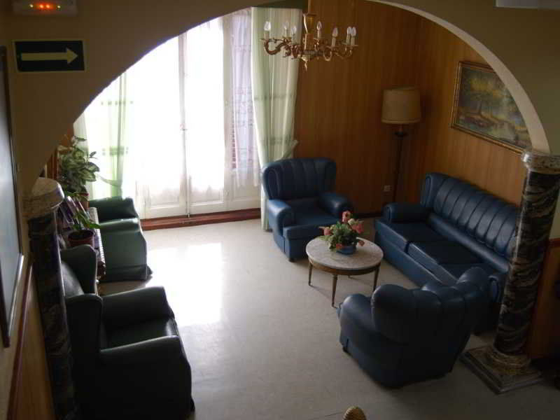 Hostal La Perla Asturiana Madrid Exterior photo